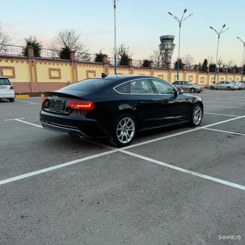 Audi S5 2013
