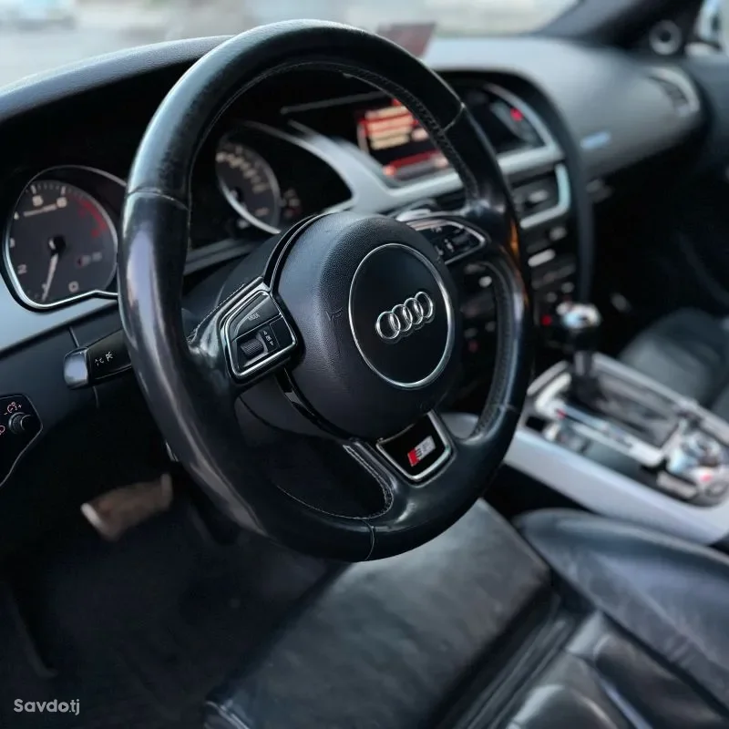 Audi S5 2013