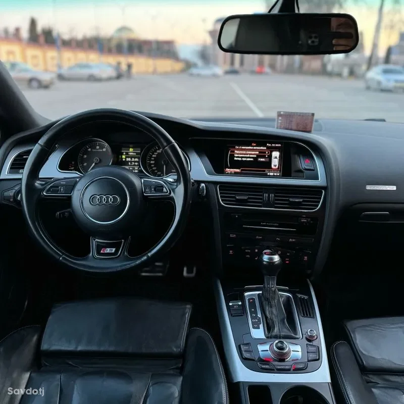 Audi S5 2013