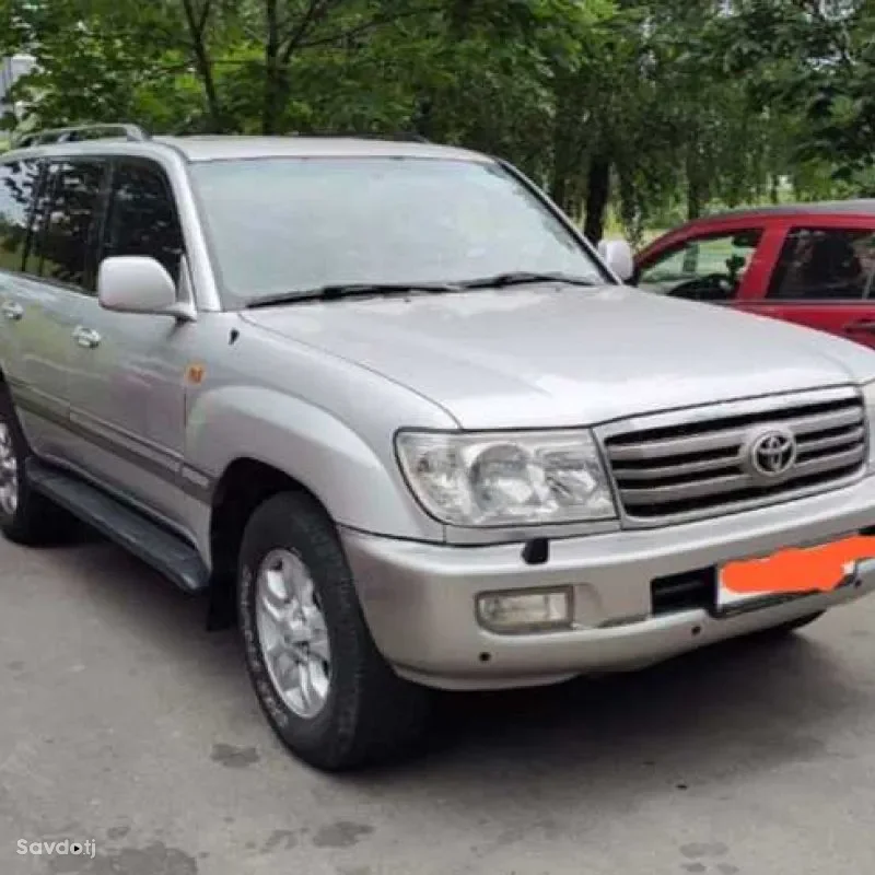 Лобовое стекло Toyota Land Cruiser 100 1997-2007
