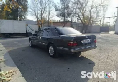 Mercedes-benz E class 1995