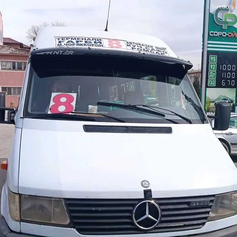 Mercedes-benz Sprinter 2000