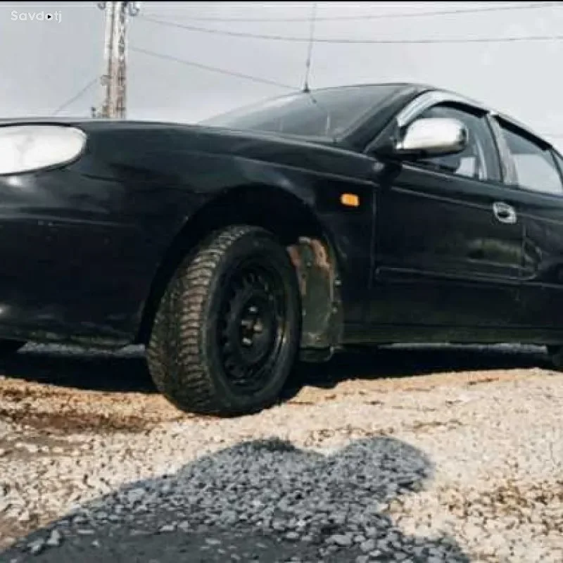 Daewoo Leganza 1998