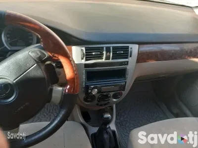 Chevrolet Lacetti 2005