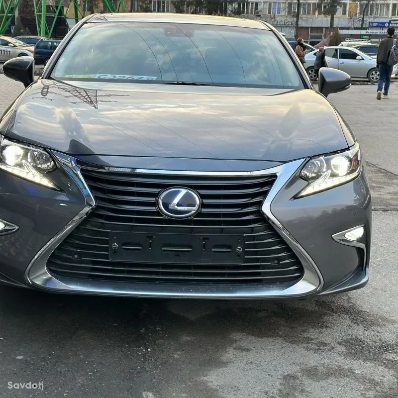 Lexus Es series 2016