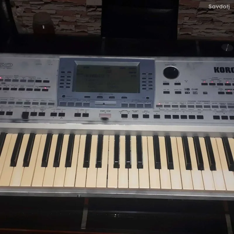 Синтезатор Korg PA 50