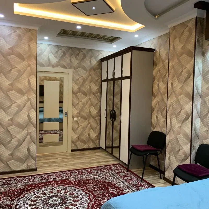 3-к квартира, 8 этаж, 110 м², 12 микрорайон