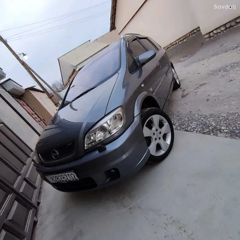 Opel Zafira 2003