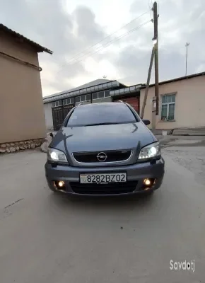 Opel Zafira 2003