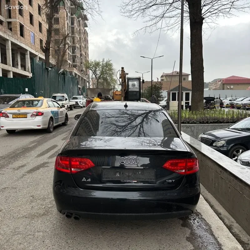Audi A4 2011