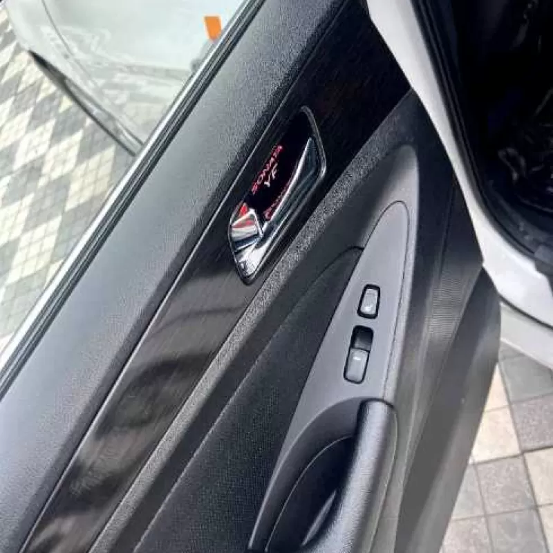 Hyundai Sonata 2011