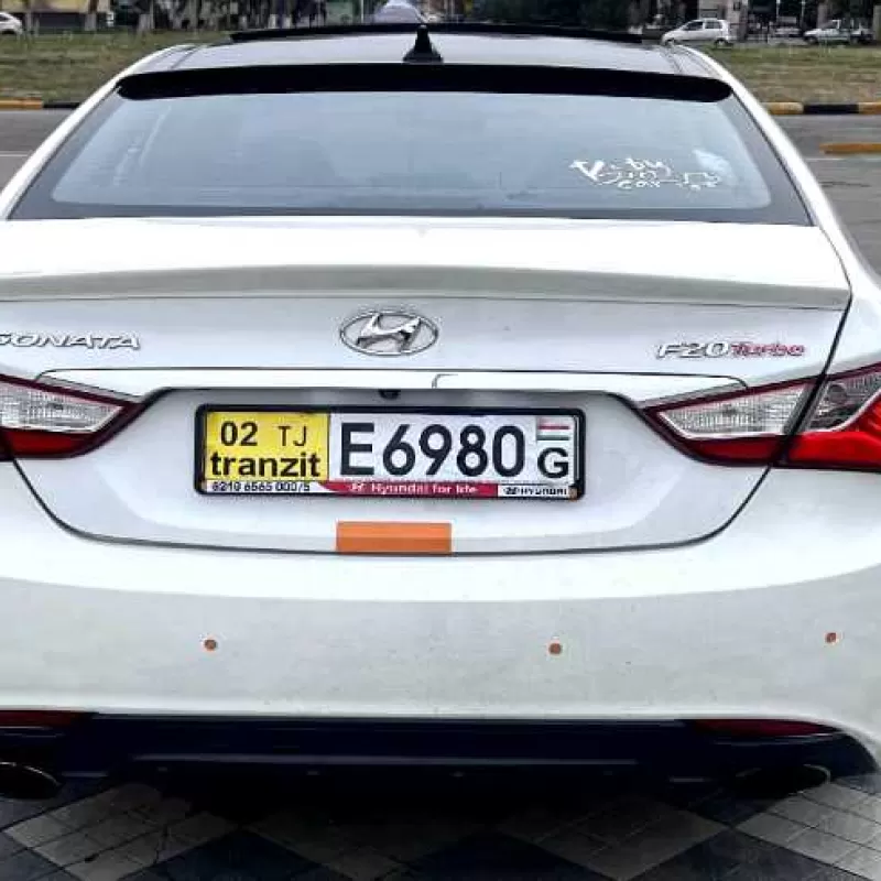 Hyundai Sonata 2011