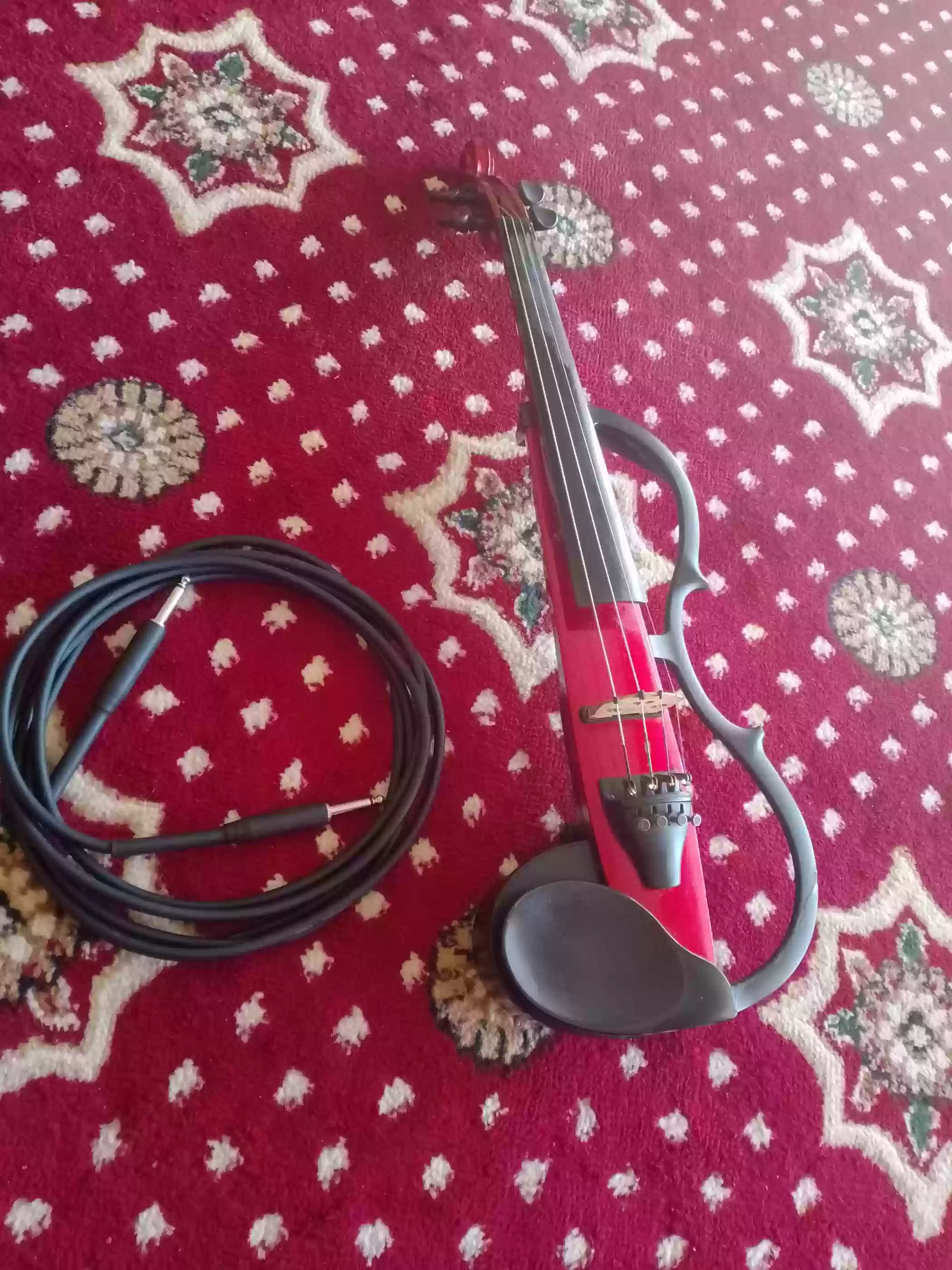 Электроскрипка Yamaha 130