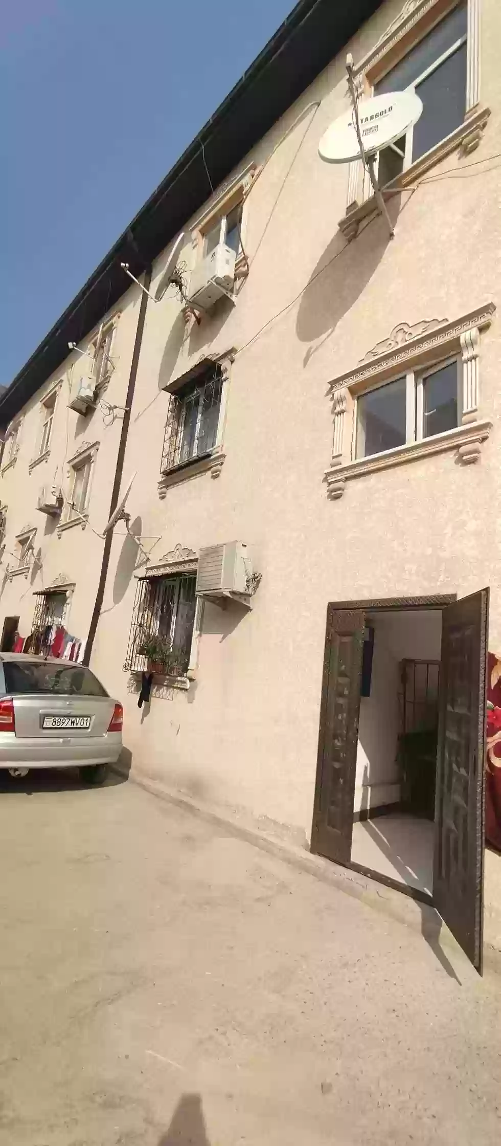 2-к квартира, 3 этаж, 40 м², фирдавси