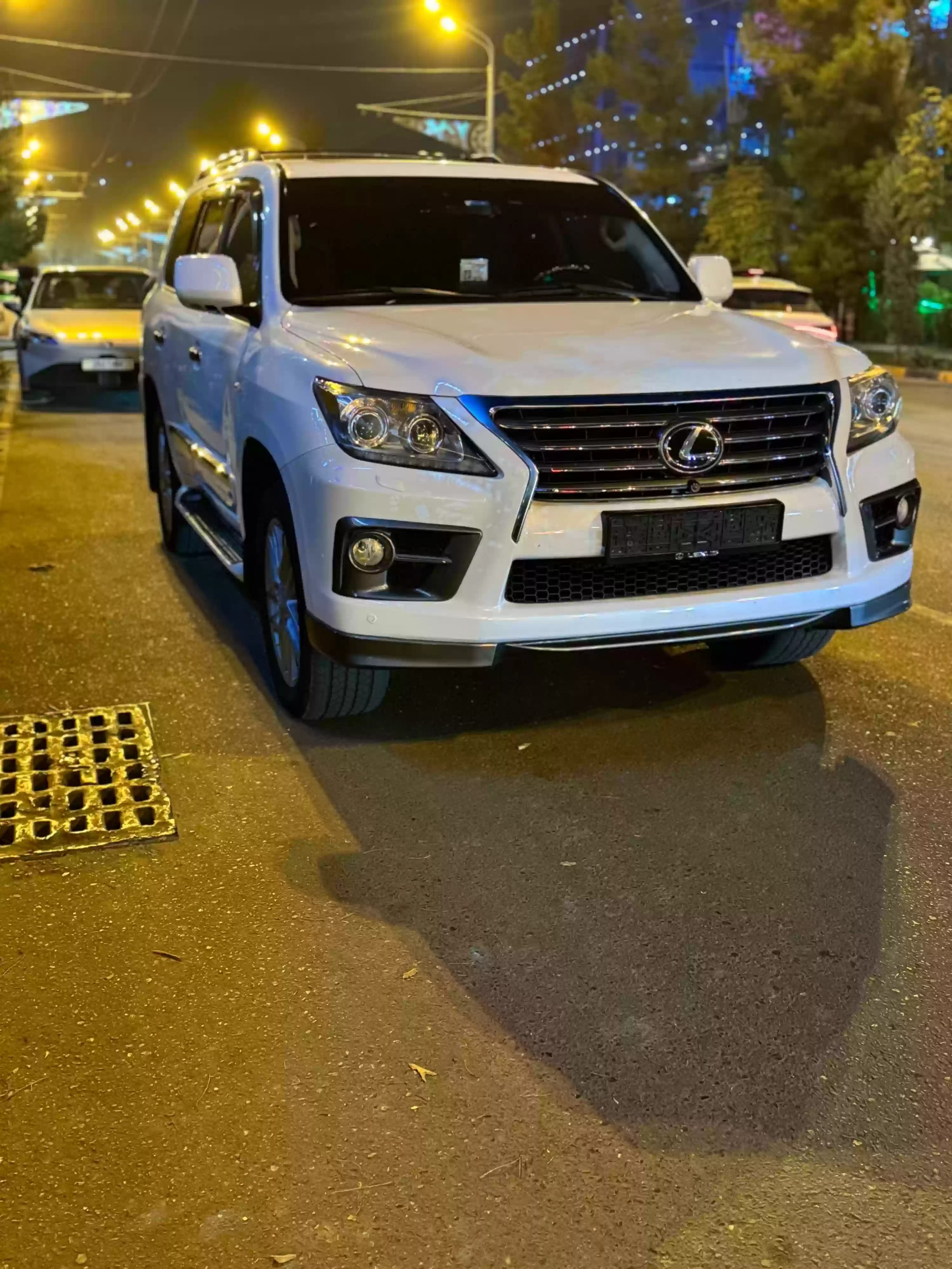 Lexus Lx series 2009