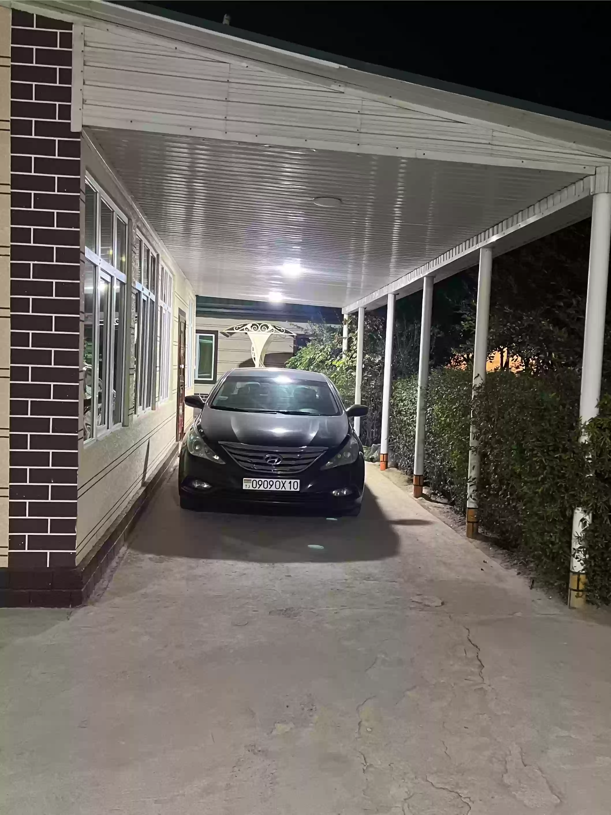 Hyundai Sonata 2011
