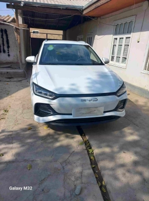 BYD E2 2024