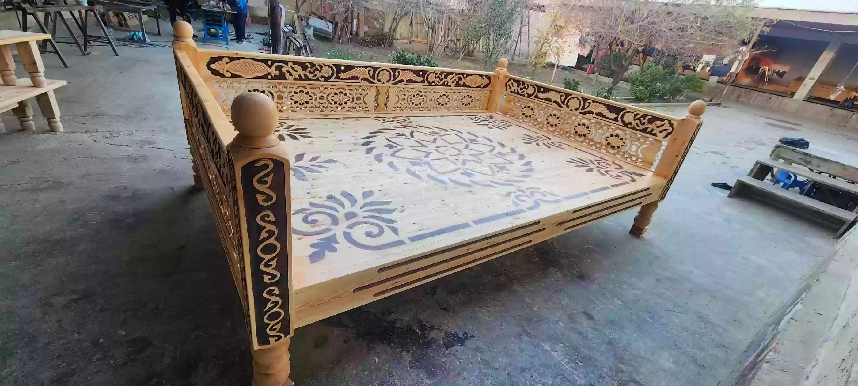 Тапчан 