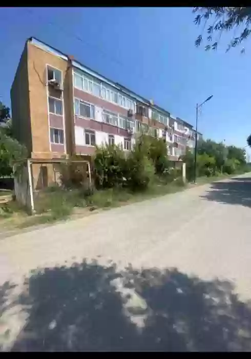 2-к квартира, 1 этаж, 42 м², кучаи чавони 42