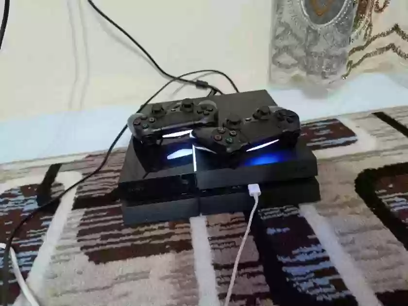 Sony PlayStation 4
