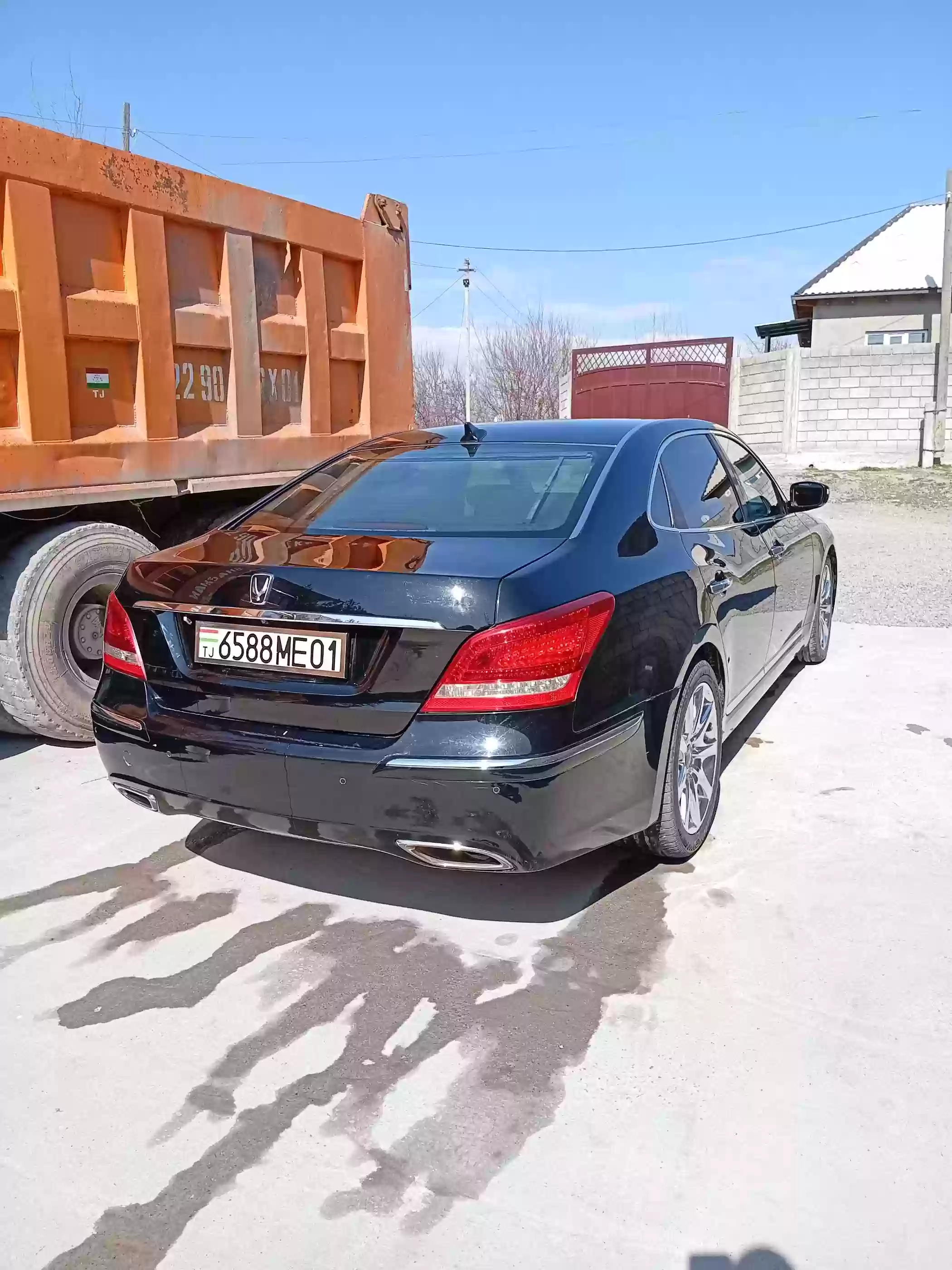 Hyundai Equus 2010