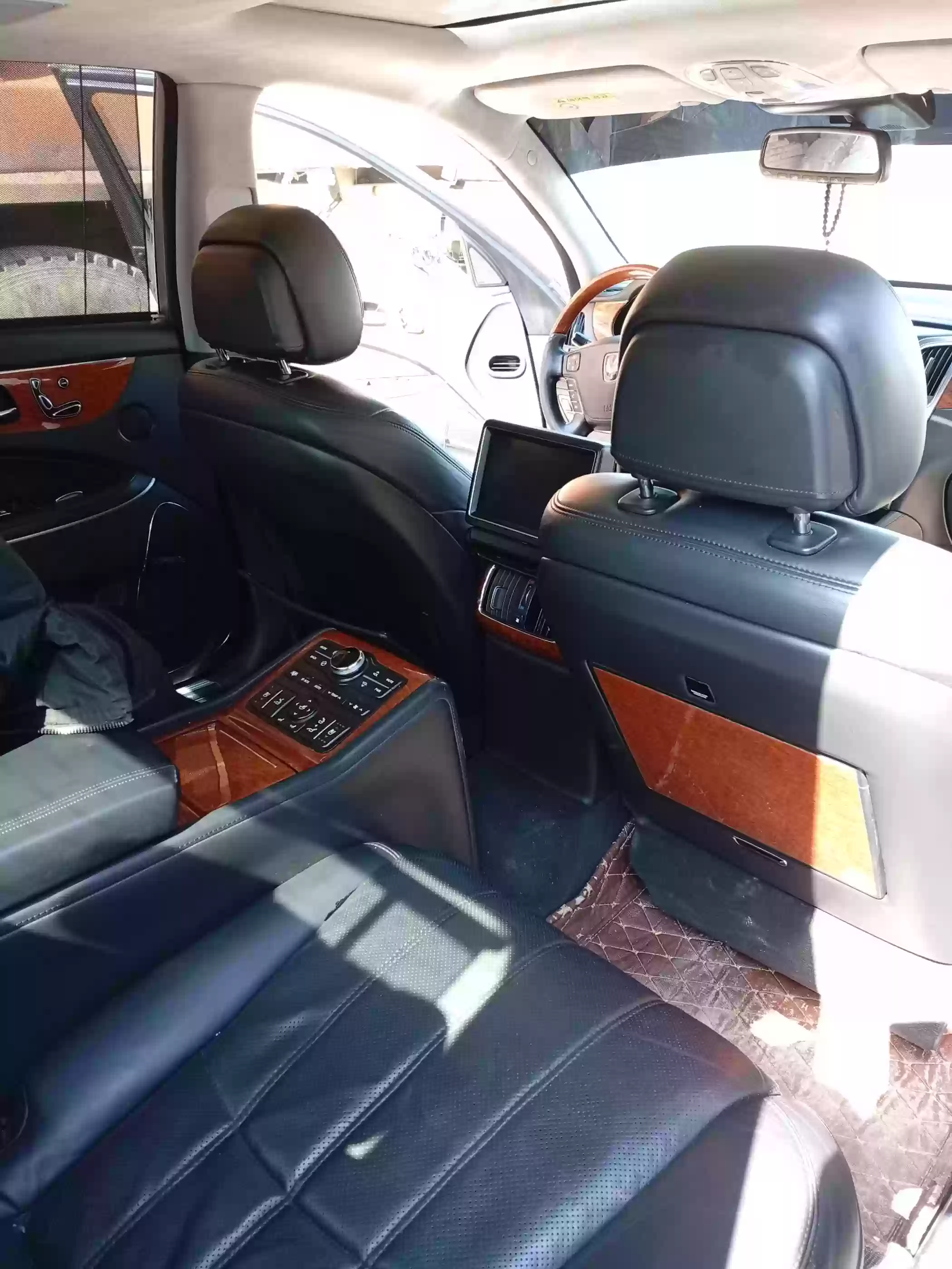 Hyundai Equus 2010