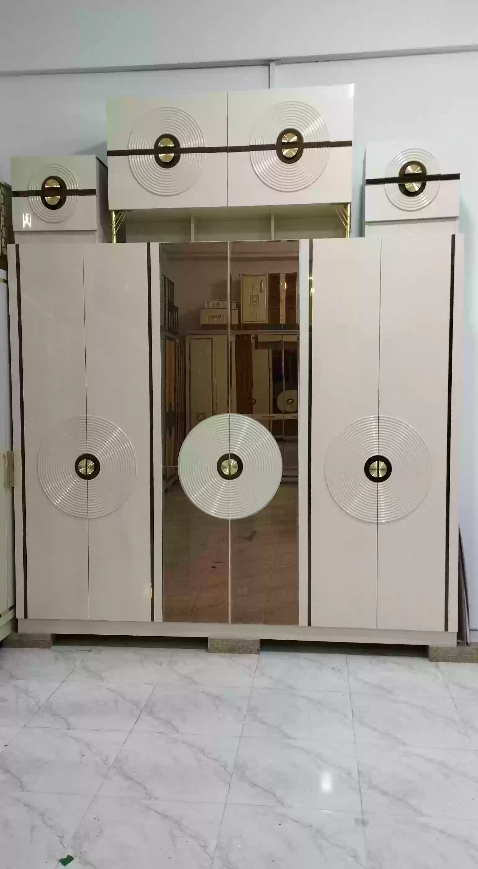 Спальный гарнитур 