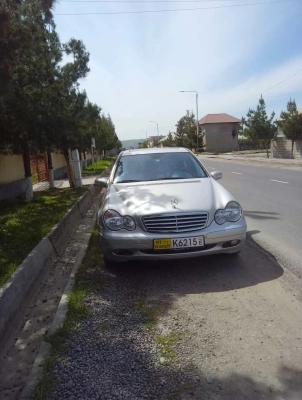 Mercedes-benz C class 2000