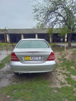 Mercedes-benz C class 2000