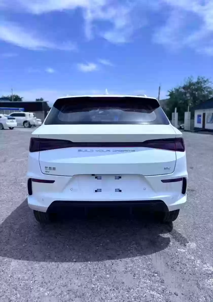 BYD E2 2024
