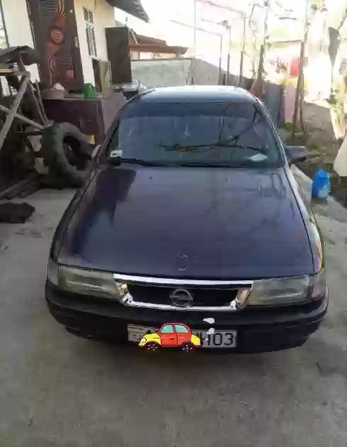Opel Vectra a 1990