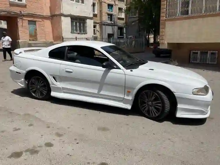 Ford Mustang 1997