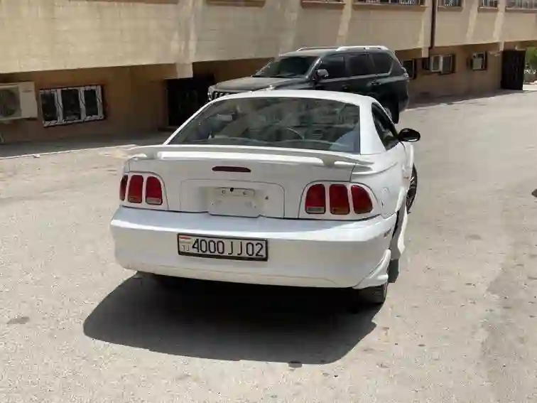 Ford Mustang 1997