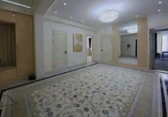 3-к квартира, 9 этаж, 124 м², Шохмансур