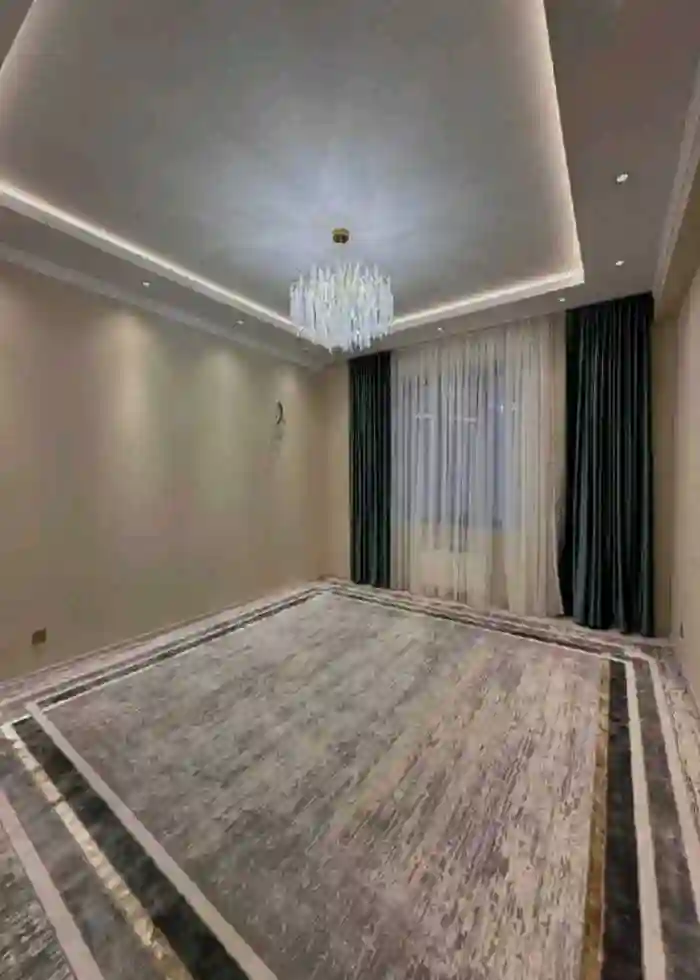 3-к квартира, 6 этаж, 120 м², Исмоил Сомони