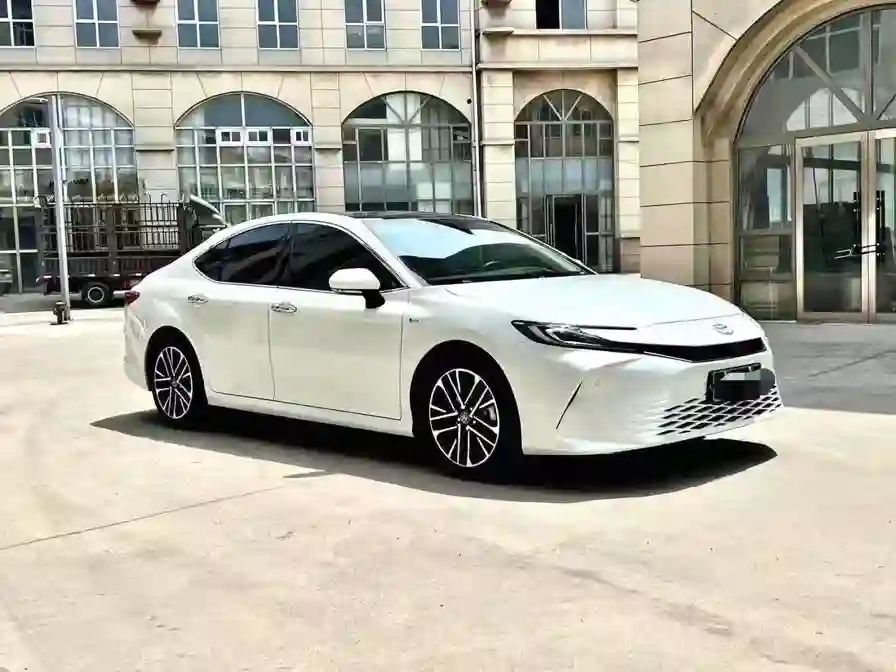 Toyota Camry 2024