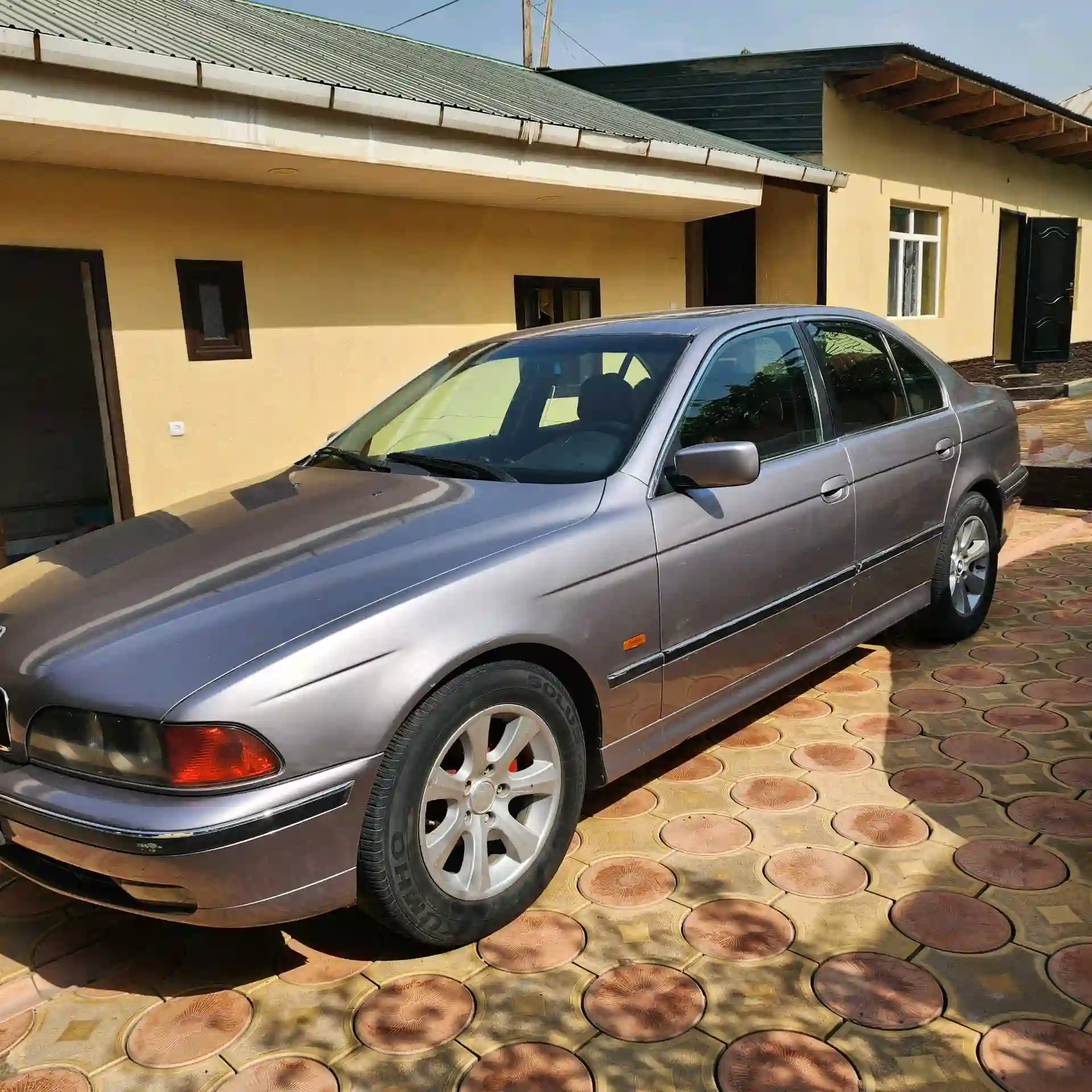 BMW 5 series 1998