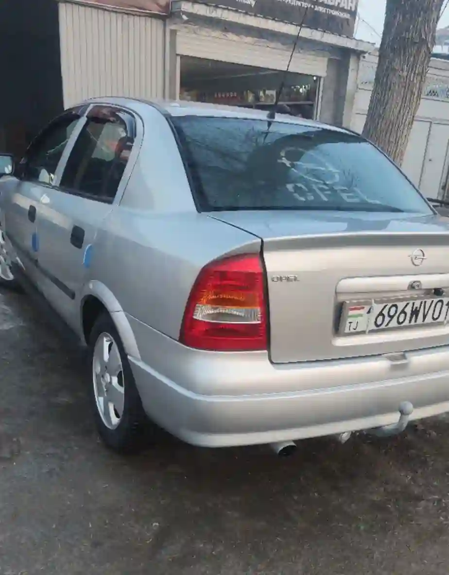 Opel Astra g 2001