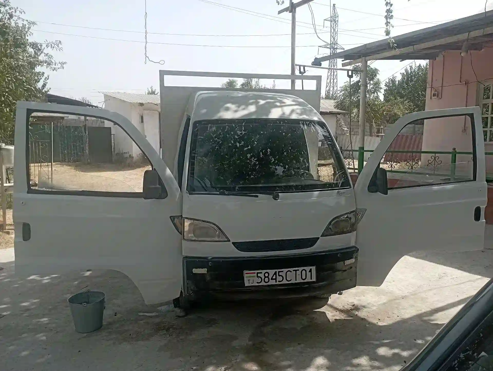 Daewoo Brougham 2006