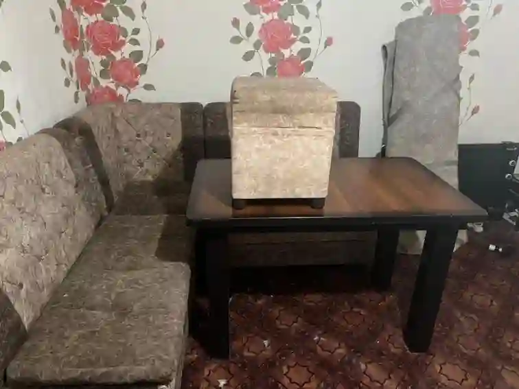 Уголок 