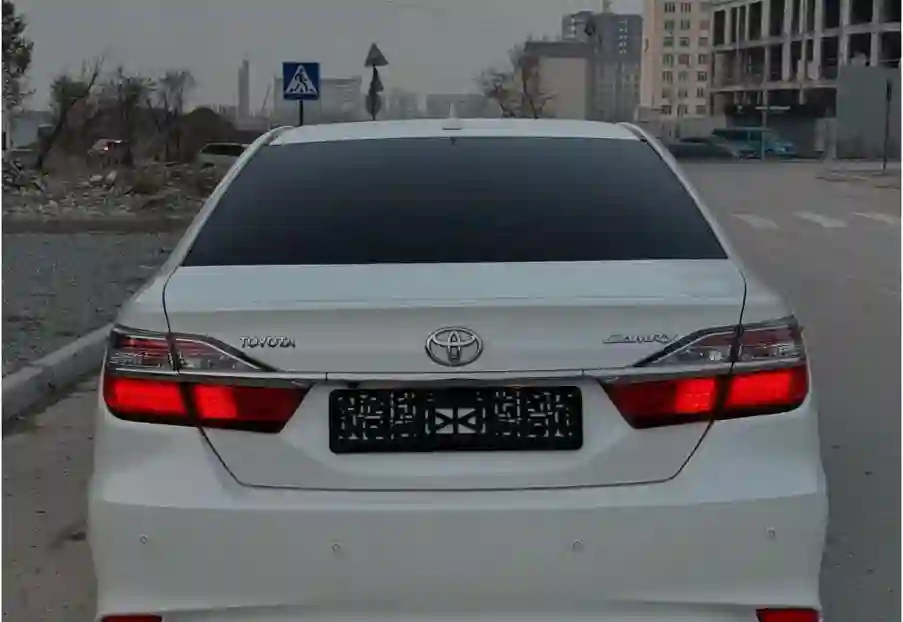 Toyota Camry 2015