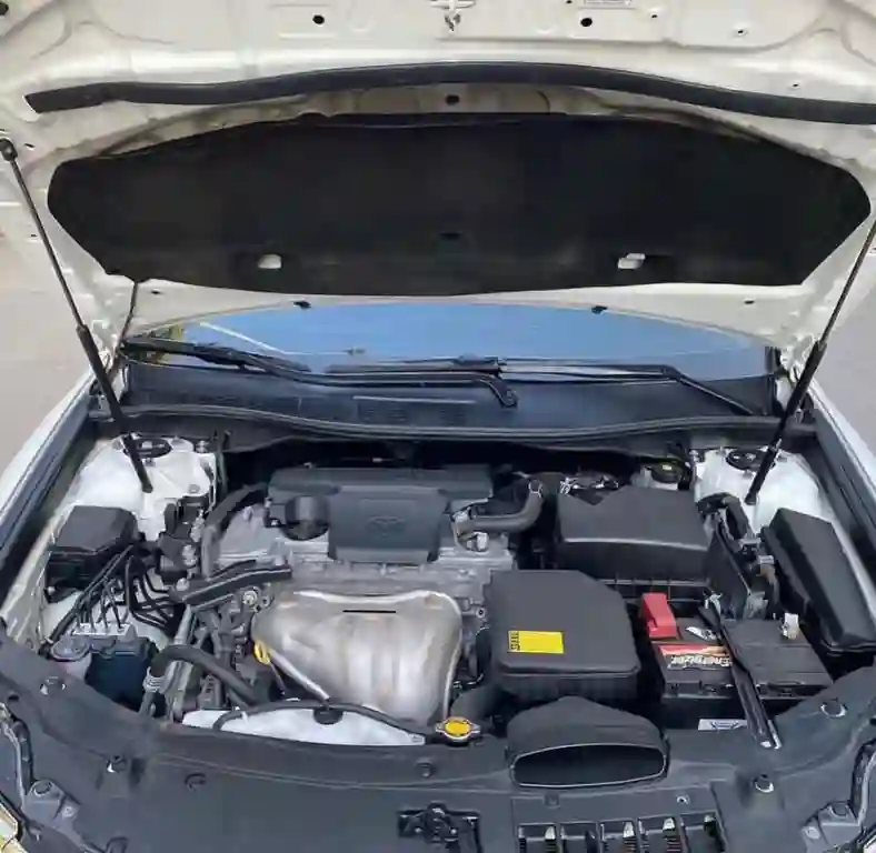 Toyota Camry 2015