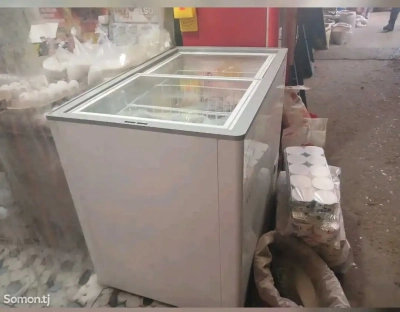 Холодильник для магазина