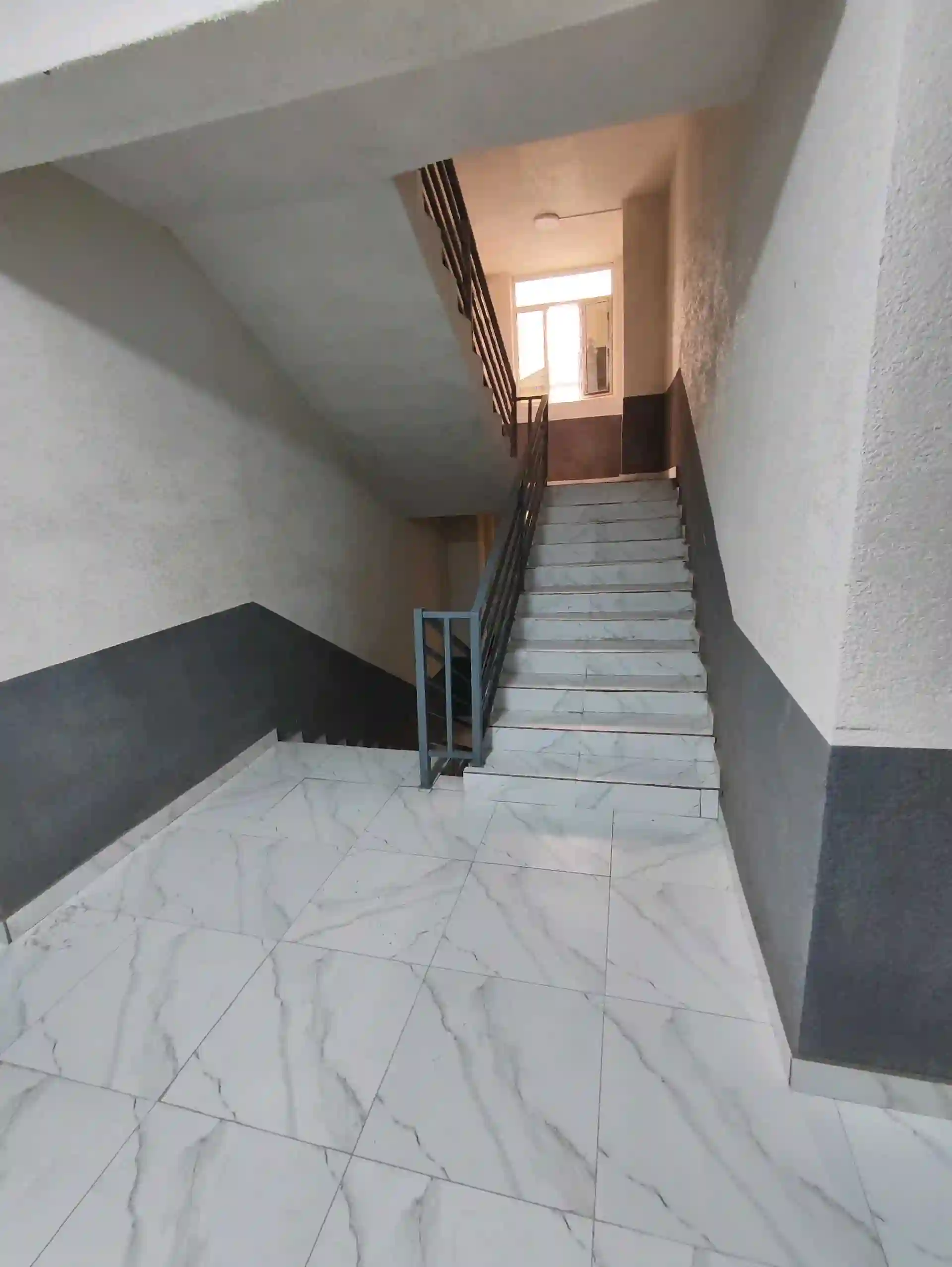 2-к квартира, 7 этаж, 77 м², 1мкр