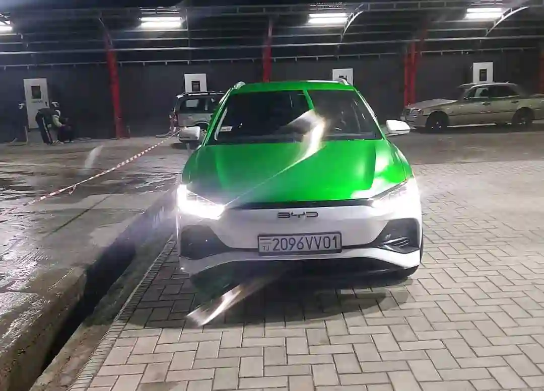 BYD E2 2023