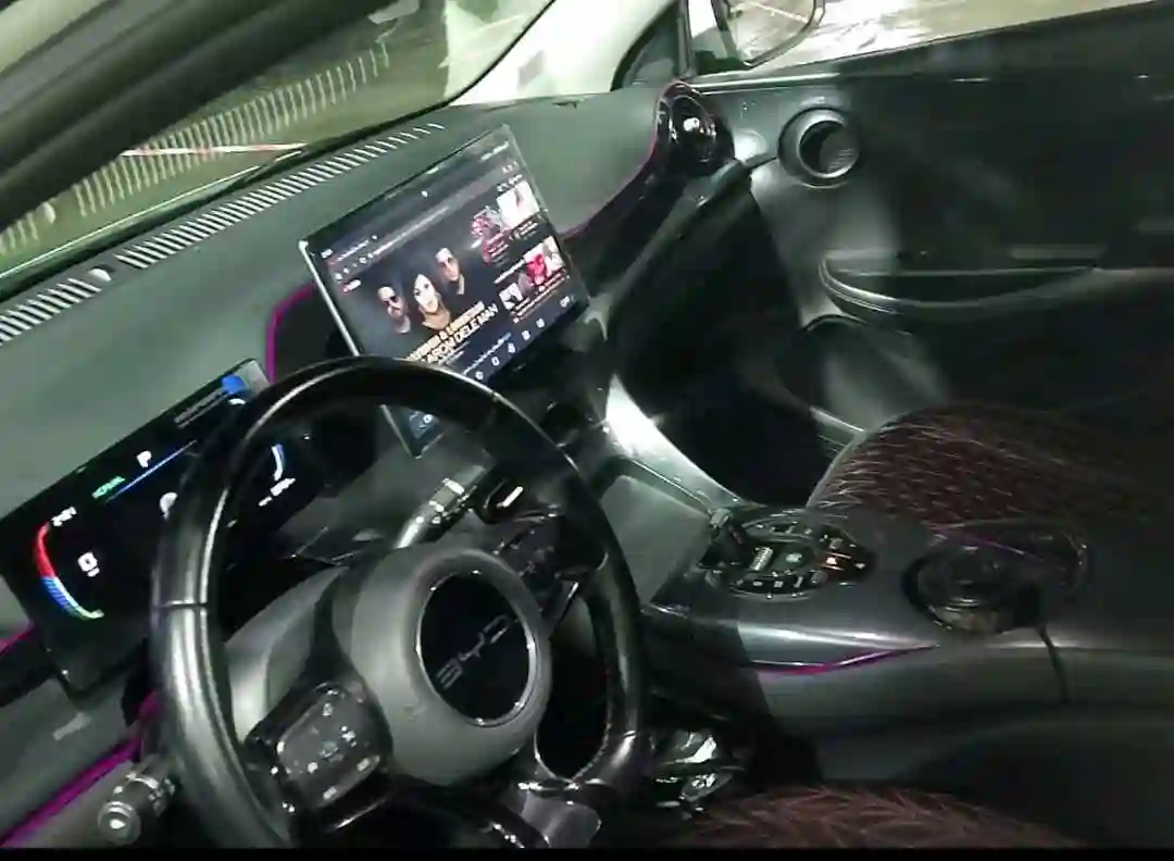 BYD E2 2023