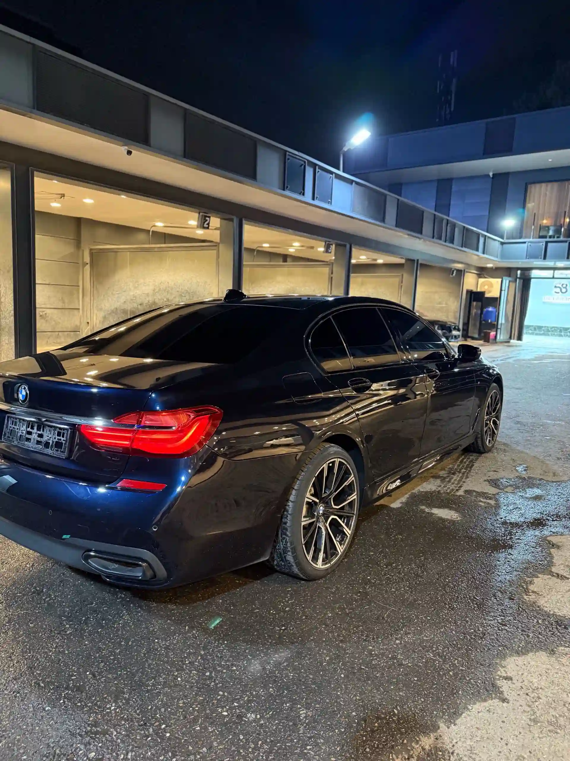 BMW 7 series 2018
