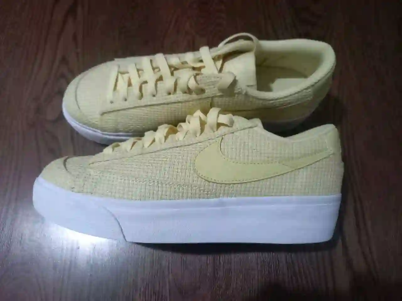 Nike WMNS Blazer Low Platform ESS,DN0744-700