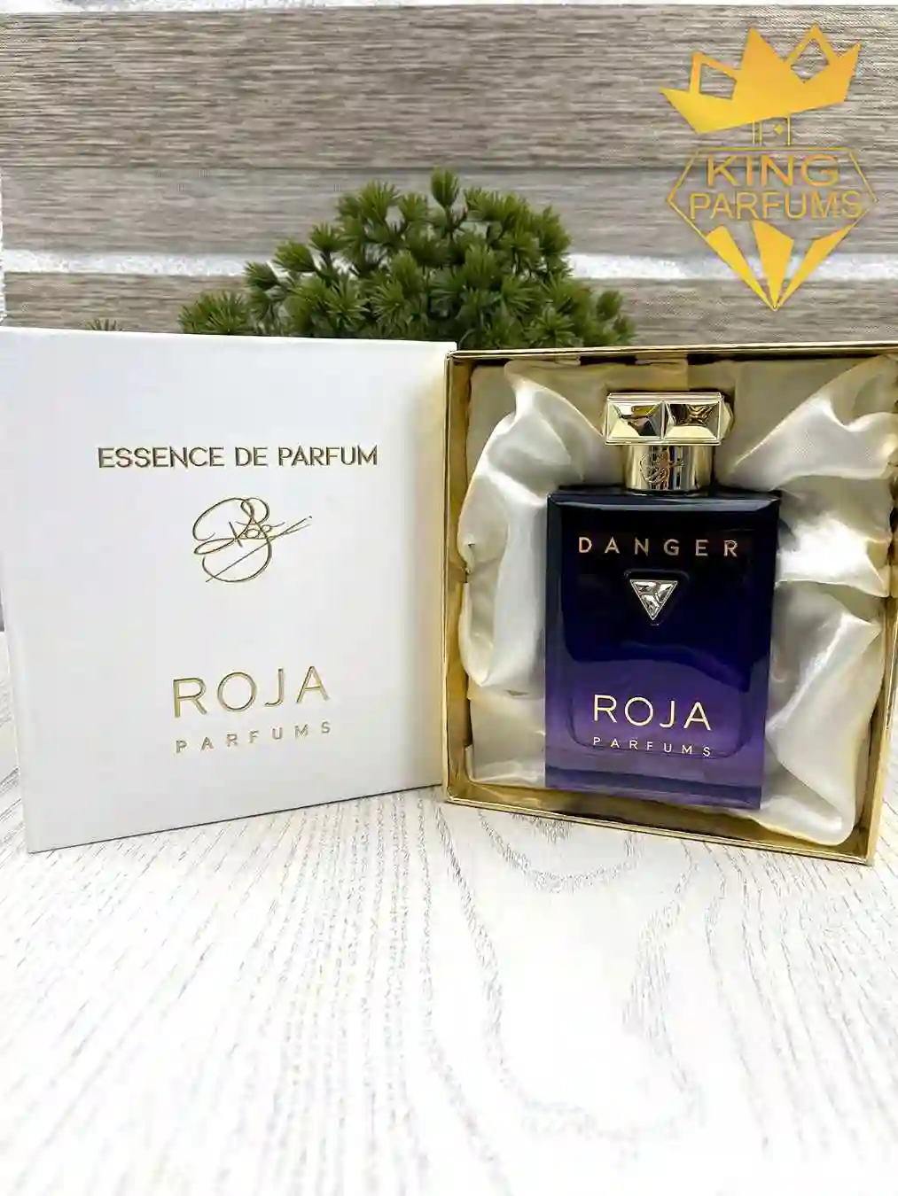 Парфюм Roja Scandal Essence De Parfum