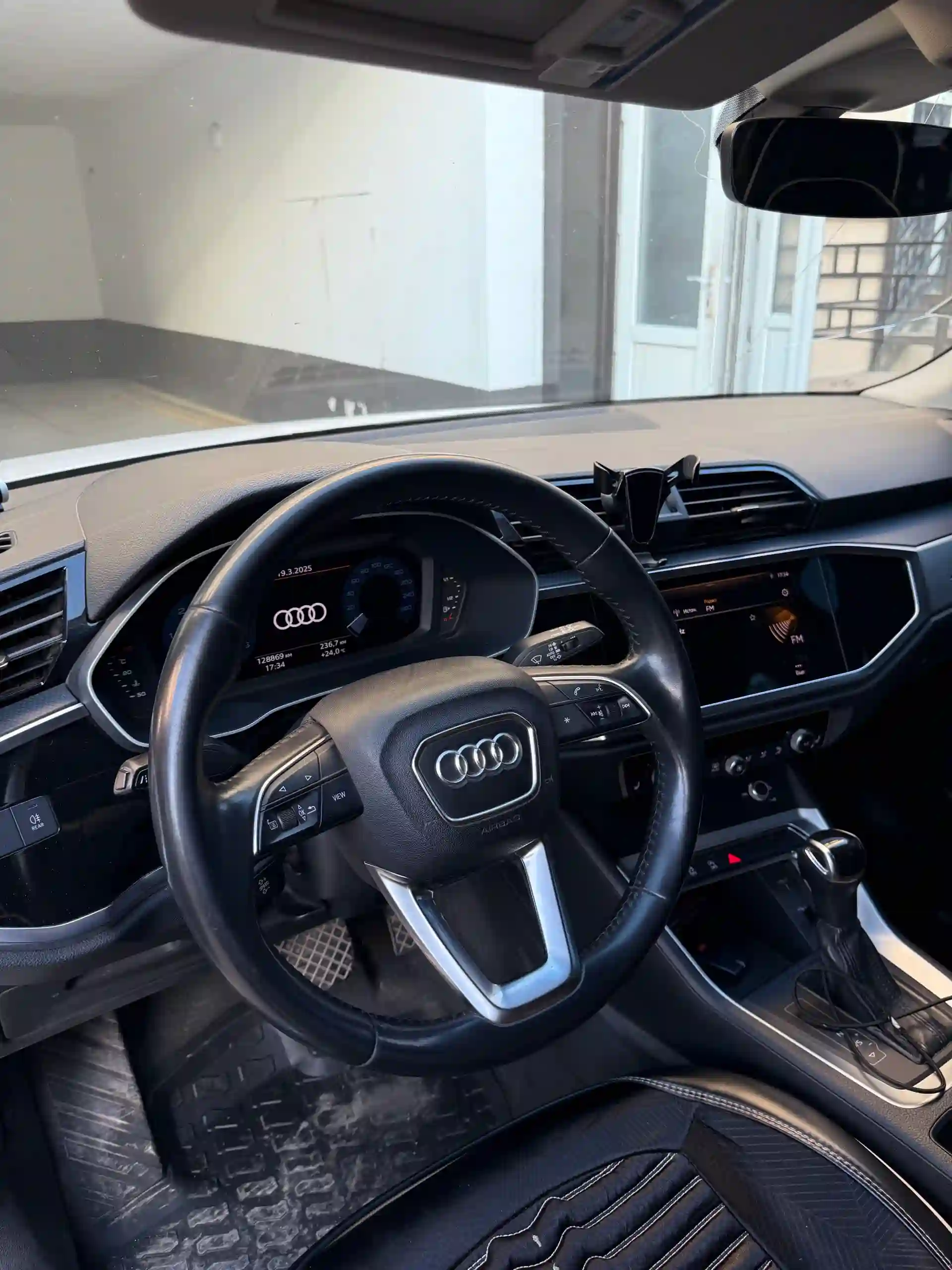 Audi Q3 2021